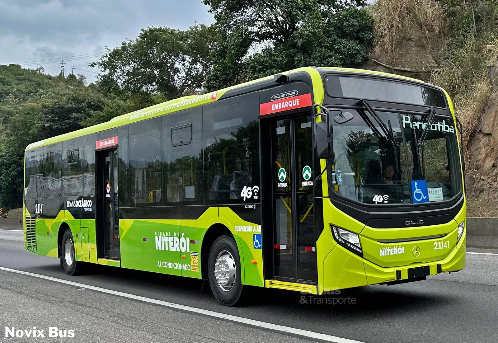 Ônibus com Ar-Condicionado